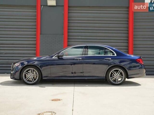 Синий Мерседес Е-Класс, объемом двигателя 1.99 л и пробегом 64 тыс. км за 8600 $, фото 6 на Automoto.ua