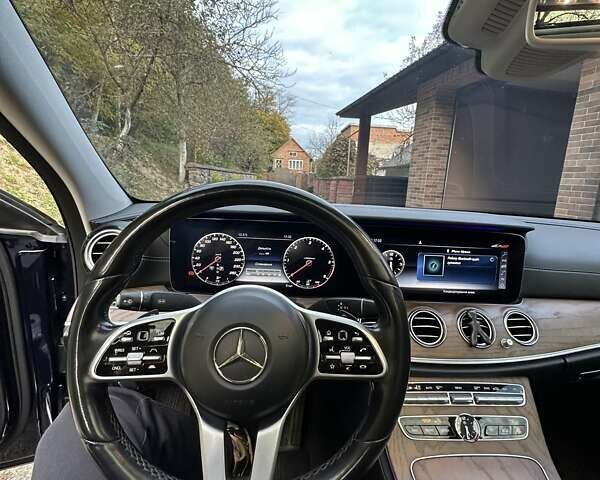 Синій Мерседес Е-Клас, об'ємом двигуна 1.95 л та пробігом 199 тис. км за 35900 $, фото 14 на Automoto.ua