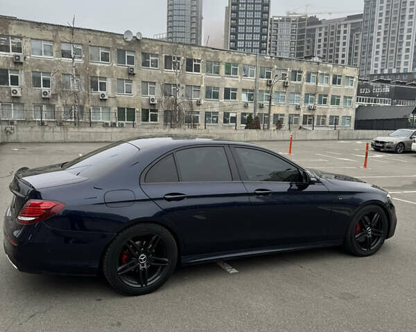 Синий Мерседес Е-Класс, объемом двигателя 1.95 л и пробегом 121 тыс. км за 36000 $, фото 6 на Automoto.ua