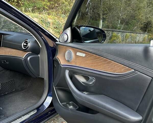 Синій Мерседес Е-Клас, об'ємом двигуна 1.95 л та пробігом 199 тис. км за 35900 $, фото 8 на Automoto.ua