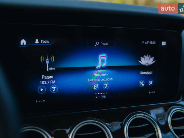 Синий Мерседес Е-Класс, объемом двигателя 3 л и пробегом 38 тыс. км за 49999 $, фото 70 на Automoto.ua