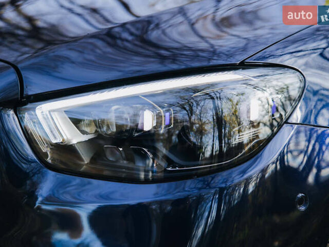 Синий Мерседес Е-Класс, объемом двигателя 3 л и пробегом 38 тыс. км за 49999 $, фото 4 на Automoto.ua