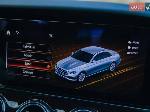 Синий Мерседес Е-Класс, объемом двигателя 3 л и пробегом 42 тыс. км за 48000 $, фото 45 на Automoto.ua