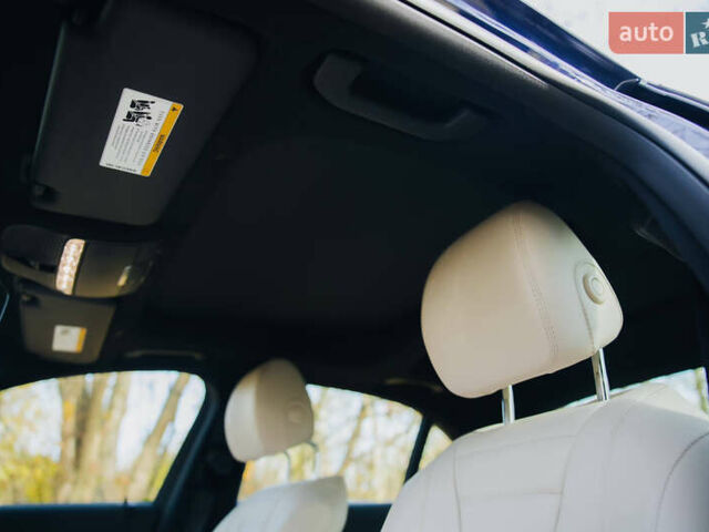 Синий Мерседес Е-Класс, объемом двигателя 3 л и пробегом 38 тыс. км за 49999 $, фото 37 на Automoto.ua