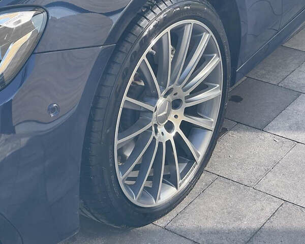 Синий Мерседес Е-Класс, объемом двигателя 1.99 л и пробегом 74 тыс. км за 48500 $, фото 30 на Automoto.ua