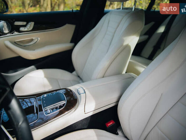 Синий Мерседес Е-Класс, объемом двигателя 3 л и пробегом 42 тыс. км за 48000 $, фото 33 на Automoto.ua