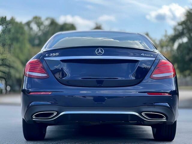 Синій Мерседес Е-Клас, об'ємом двигуна 2 л та пробігом 43 тис. км за 17900 $, фото 5 на Automoto.ua