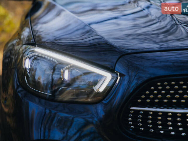 Синий Мерседес Е-Класс, объемом двигателя 3 л и пробегом 38 тыс. км за 49999 $, фото 7 на Automoto.ua