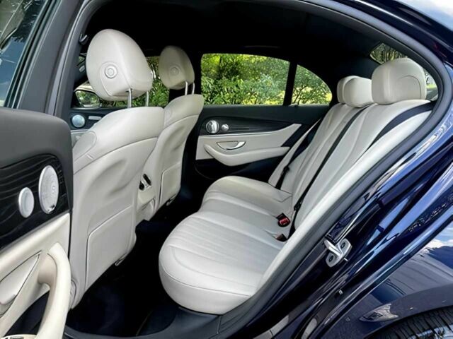 Синій Мерседес Е-Клас, об'ємом двигуна 2 л та пробігом 43 тис. км за 17900 $, фото 12 на Automoto.ua