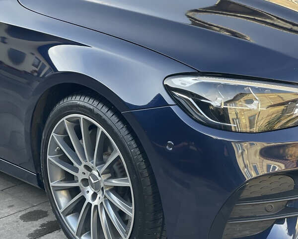 Синий Мерседес Е-Класс, объемом двигателя 1.99 л и пробегом 74 тыс. км за 48500 $, фото 4 на Automoto.ua