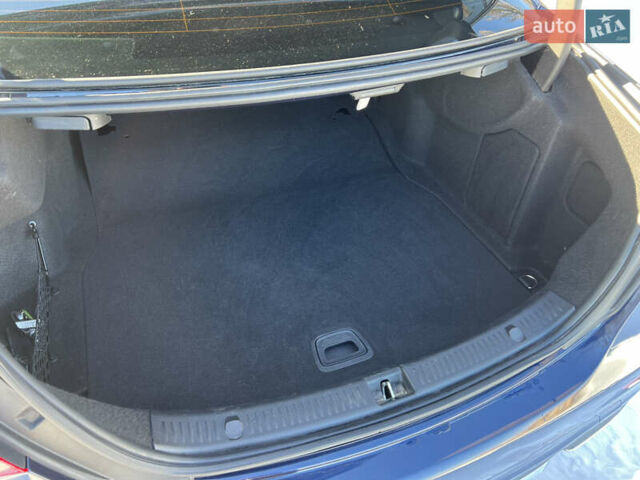 Синий Мерседес Е-Класс, объемом двигателя 1.99 л и пробегом 74 тыс. км за 48500 $, фото 31 на Automoto.ua