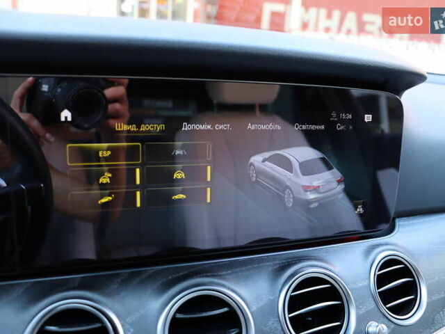 Синий Мерседес Е-Класс, объемом двигателя 2 л и пробегом 55 тыс. км за 47900 $, фото 32 на Automoto.ua