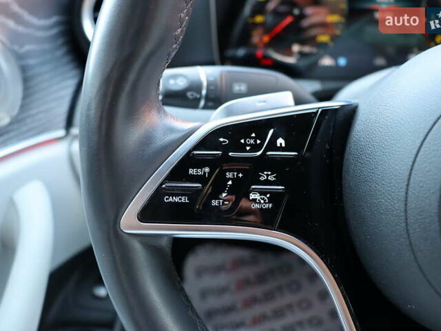 Синий Мерседес Е-Класс, объемом двигателя 2 л и пробегом 55 тыс. км за 47900 $, фото 21 на Automoto.ua