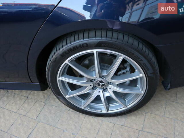 Синий Мерседес Е-Класс, объемом двигателя 2 л и пробегом 55 тыс. км за 47900 $, фото 9 на Automoto.ua