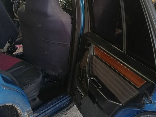 Синій Мерседес Е-Клас, об'ємом двигуна 0 л та пробігом 549 тис. км за 1650 $, фото 9 на Automoto.ua