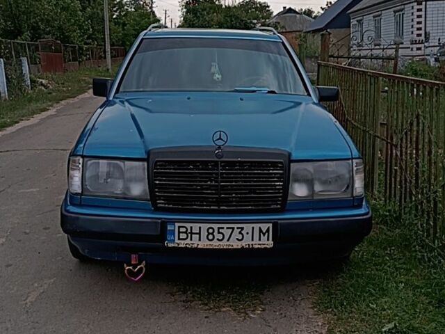 Синій Мерседес Е-Клас, об'ємом двигуна 0 л та пробігом 549 тис. км за 1650 $, фото 13 на Automoto.ua