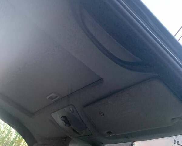 Синий Мерседес Е-Класс, объемом двигателя 2.4 л и пробегом 415 тыс. км за 2300 $, фото 28 на Automoto.ua