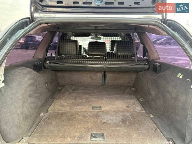 Синий Мерседес Е-Класс, объемом двигателя 2.4 л и пробегом 600 тыс. км за 2600 $, фото 8 на Automoto.ua