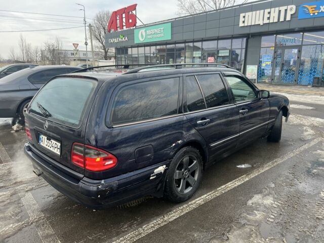 Синий Мерседес Е-Класс, объемом двигателя 2.4 л и пробегом 630 тыс. км за 2200 $, фото 5 на Automoto.ua