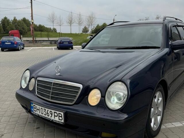 Синий Мерседес Е-Класс, объемом двигателя 2.7 л и пробегом 395 тыс. км за 2999 $, фото 1 на Automoto.ua