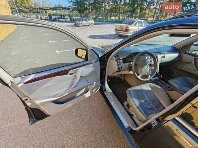Синій Мерседес Е-Клас, об'ємом двигуна 2.4 л та пробігом 405 тис. км за 8000 $, фото 13 на Automoto.ua
