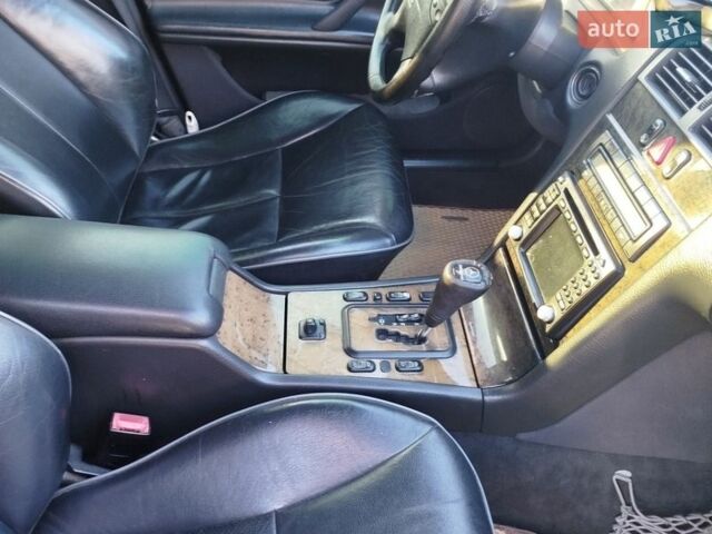 Синий Мерседес Е-Класс, объемом двигателя 2.7 л и пробегом 438 тыс. км за 4100 $, фото 2 на Automoto.ua