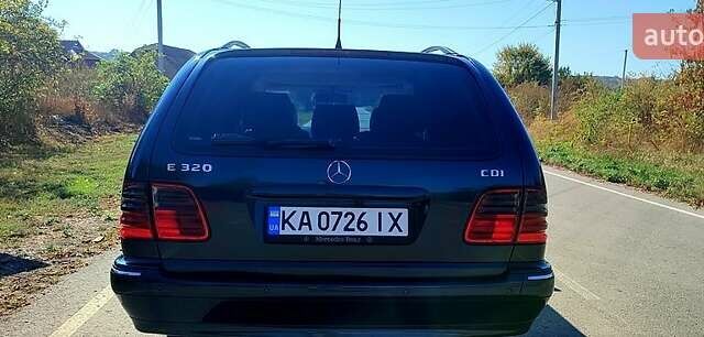 Синій Мерседес Е-Клас, об'ємом двигуна 3.2 л та пробігом 384 тис. км за 6000 $, фото 6 на Automoto.ua