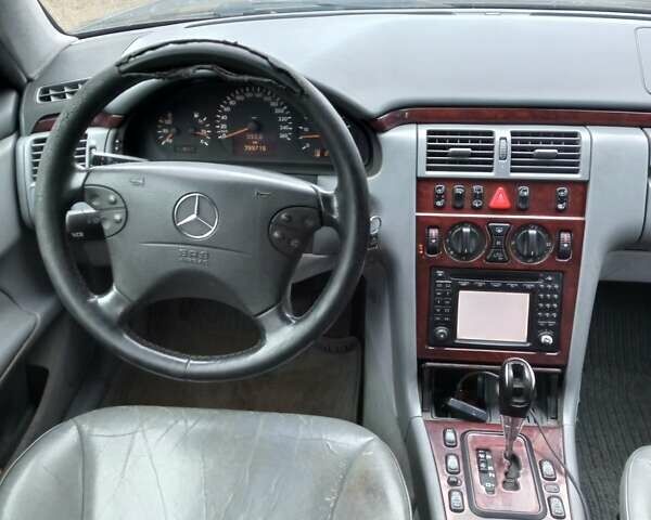 Синій Мерседес Е-Клас, об'ємом двигуна 2.7 л та пробігом 390 тис. км за 2300 $, фото 13 на Automoto.ua