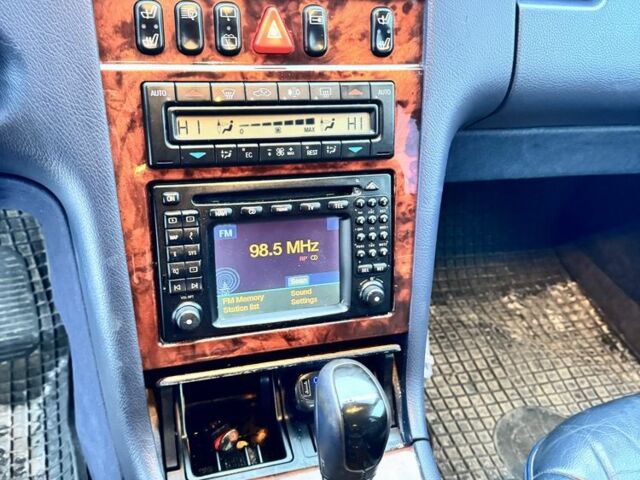 Синій Мерседес Е-Клас, об'ємом двигуна 3.2 л та пробігом 400 тис. км за 5700 $, фото 6 на Automoto.ua