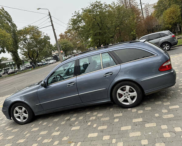 Синий Мерседес Е-Класс, объемом двигателя 2.69 л и пробегом 300 тыс. км за 5899 $, фото 10 на Automoto.ua