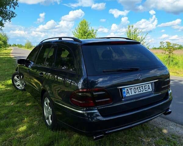Синий Мерседес Е-Класс, объемом двигателя 2.69 л и пробегом 313 тыс. км за 7777 $, фото 3 на Automoto.ua