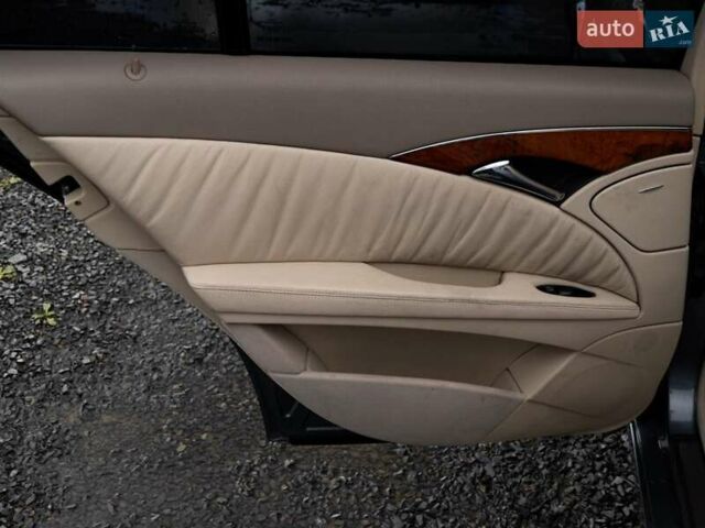 Синий Мерседес Е-Класс, объемом двигателя 3.2 л и пробегом 320 тыс. км за 6700 $, фото 16 на Automoto.ua