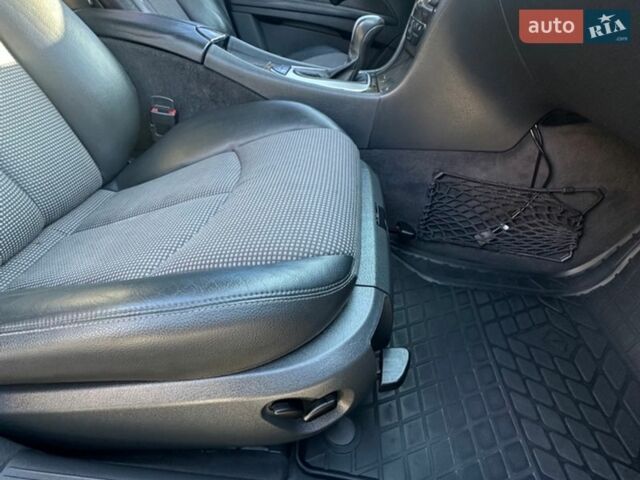 Синій Мерседес Е-Клас, об'ємом двигуна 2.2 л та пробігом 530 тис. км за 7999 $, фото 5 на Automoto.ua