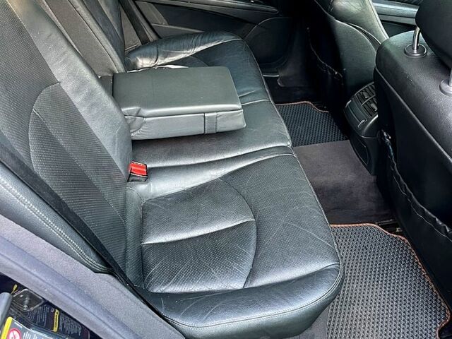 Синий Мерседес Е-Класс, объемом двигателя 3.2 л и пробегом 526 тыс. км за 6100 $, фото 6 на Automoto.ua