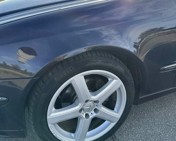 Синий Мерседес Е-Класс, объемом двигателя 2.69 л и пробегом 300 тыс. км за 6300 $, фото 9 на Automoto.ua