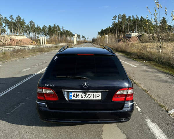 Синий Мерседес Е-Класс, объемом двигателя 2.69 л и пробегом 300 тыс. км за 6300 $, фото 12 на Automoto.ua