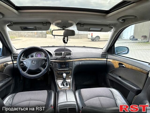 Синий Мерседес Е-Класс, объемом двигателя 2.7 л и пробегом 348 тыс. км за 5500 $, фото 6 на Automoto.ua