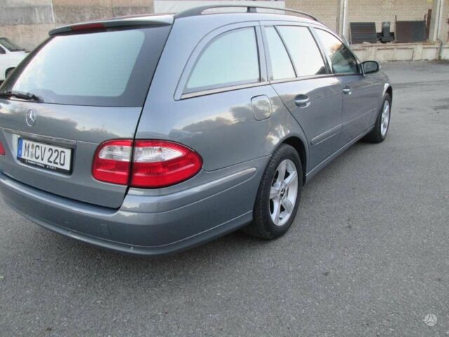 Синій Мерседес Е-Клас, об'ємом двигуна 3.2 л та пробігом 319 тис. км за 6300 $, фото 3 на Automoto.ua