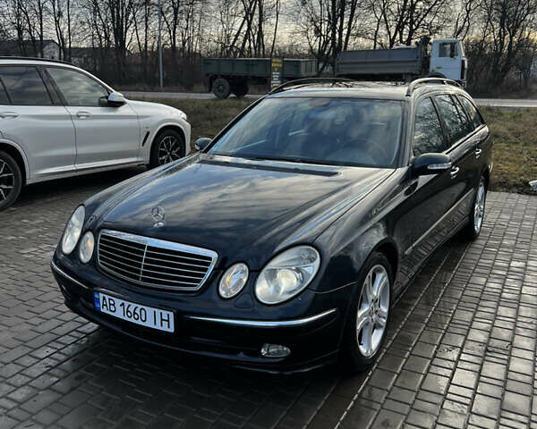 Синій Мерседес Е-Клас, об'ємом двигуна 2.15 л та пробігом 300 тис. км за 8600 $, фото 4 на Automoto.ua