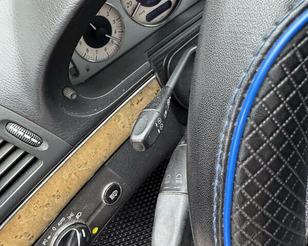 Синий Мерседес Е-Класс, объемом двигателя 2.69 л и пробегом 300 тыс. км за 5899 $, фото 14 на Automoto.ua