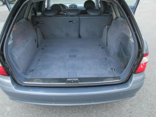 Синій Мерседес Е-Клас, об'ємом двигуна 3.2 л та пробігом 319 тис. км за 6000 $, фото 9 на Automoto.ua