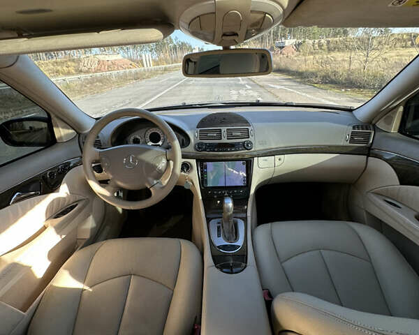 Синий Мерседес Е-Класс, объемом двигателя 2.69 л и пробегом 300 тыс. км за 6300 $, фото 15 на Automoto.ua