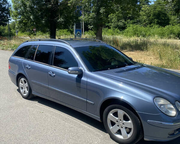 Синий Мерседес Е-Класс, объемом двигателя 3.22 л и пробегом 490 тыс. км за 6500 $, фото 1 на Automoto.ua