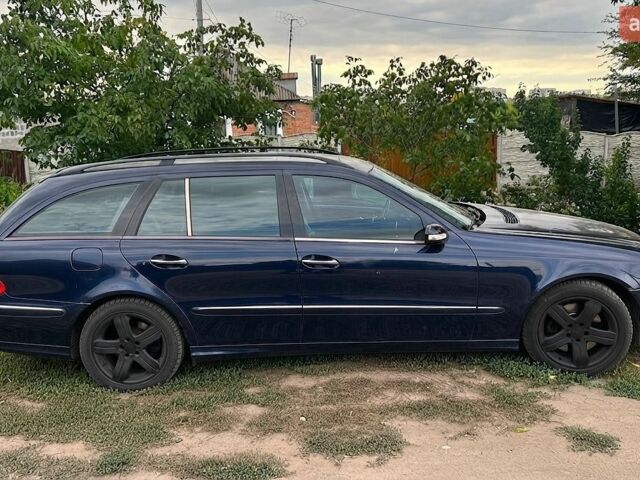 Синій Мерседес Е-Клас, об'ємом двигуна 5 л та пробігом 340 тис. км за 6000 $, фото 2 на Automoto.ua