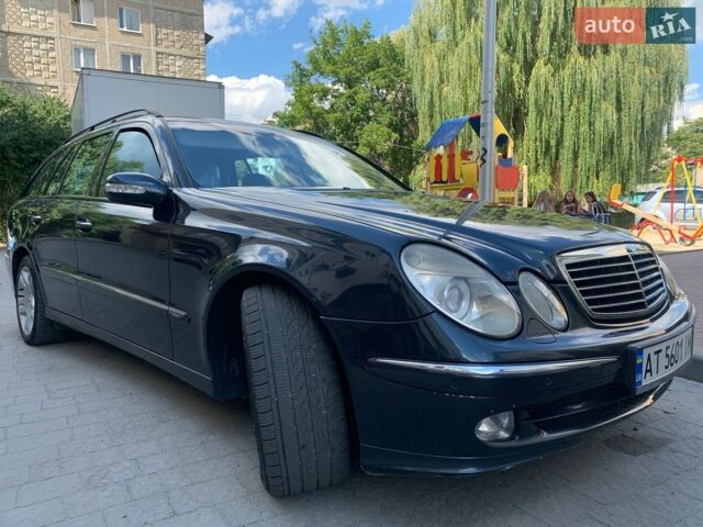 Синій Мерседес Е-Клас, об'ємом двигуна 3.2 л та пробігом 267 тис. км за 7550 $, фото 1 на Automoto.ua