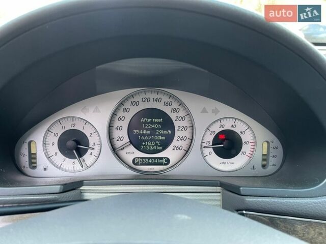Синій Мерседес Е-Клас, об'ємом двигуна 5 л та пробігом 338 тис. км за 7000 $, фото 12 на Automoto.ua