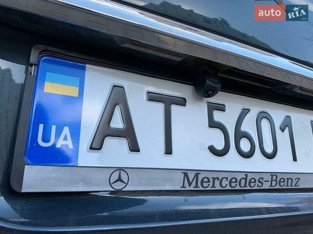 Синий Мерседес Е-Класс, объемом двигателя 3.2 л и пробегом 266 тыс. км за 7400 $, фото 12 на Automoto.ua