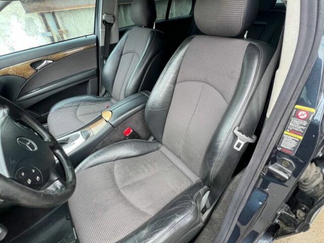 Синій Мерседес Е-Клас, об'ємом двигуна 3.2 л та пробігом 3 тис. км за 2500 $, фото 10 на Automoto.ua