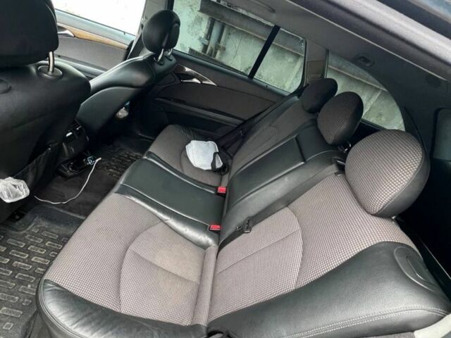 Синій Мерседес Е-Клас, об'ємом двигуна 3.2 л та пробігом 3 тис. км за 2500 $, фото 13 на Automoto.ua