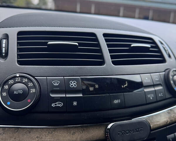 Синій Мерседес Е-Клас, об'ємом двигуна 3 л та пробігом 365 тис. км за 7750 $, фото 19 на Automoto.ua